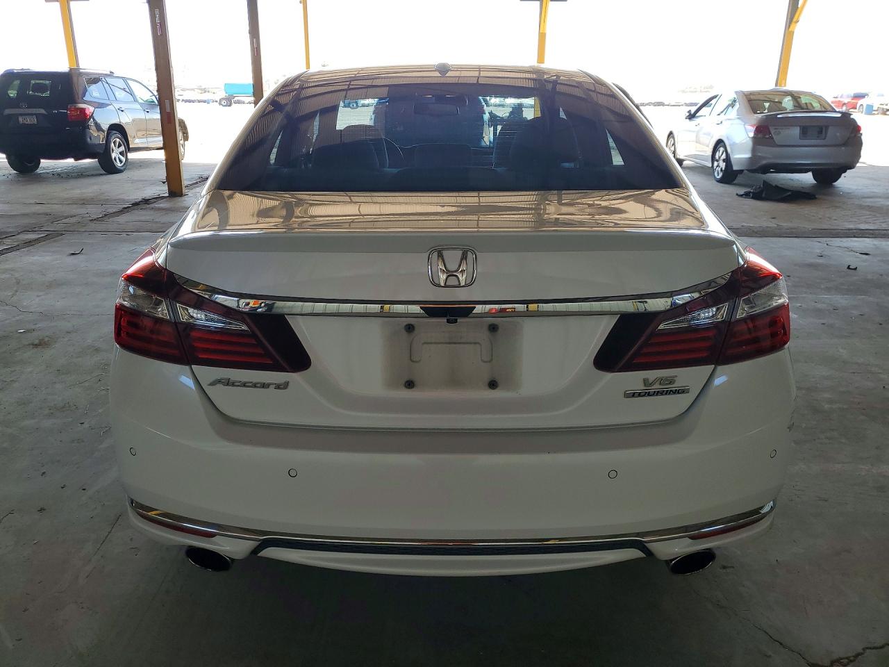 2016 HONDA ACCORD TOURING photo 12