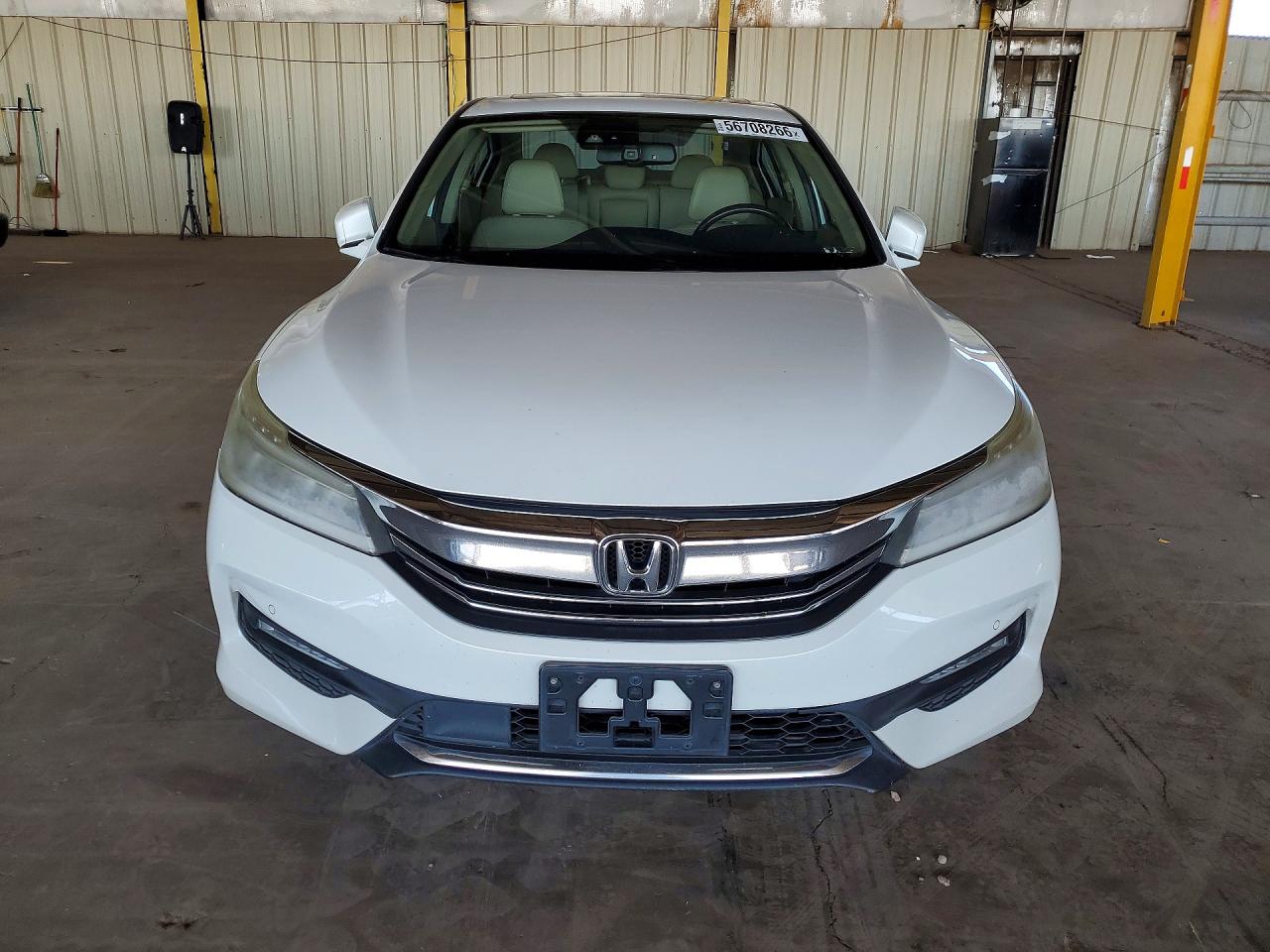 2016 HONDA ACCORD TOURING photo 9