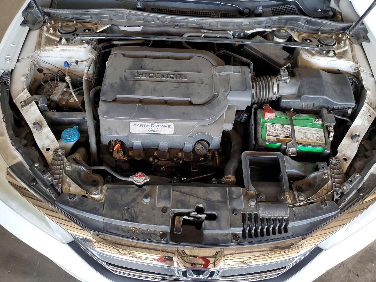 2016 HONDA ACCORD TOURING photo 23