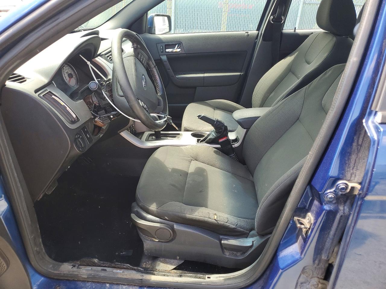 2009 FORD FOCUS SES photo 7