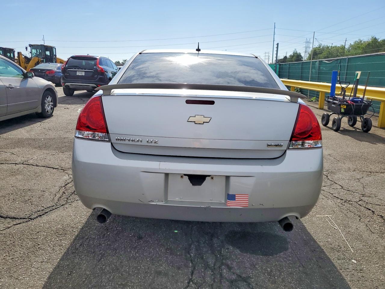 2013 CHEVROLET IMPALA LTZ photo 16
