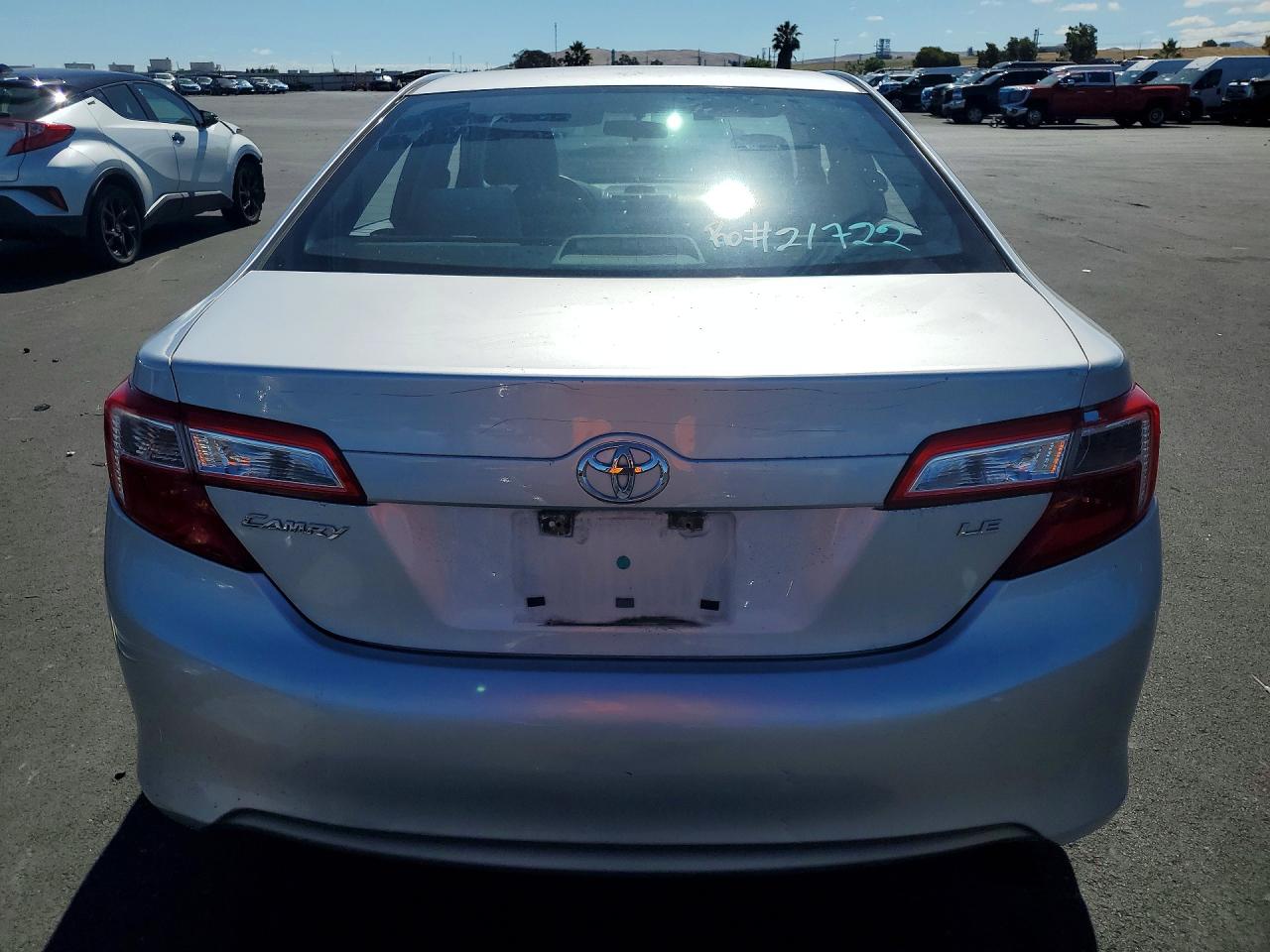 2012 TOYOTA CAMRY LE photo 6