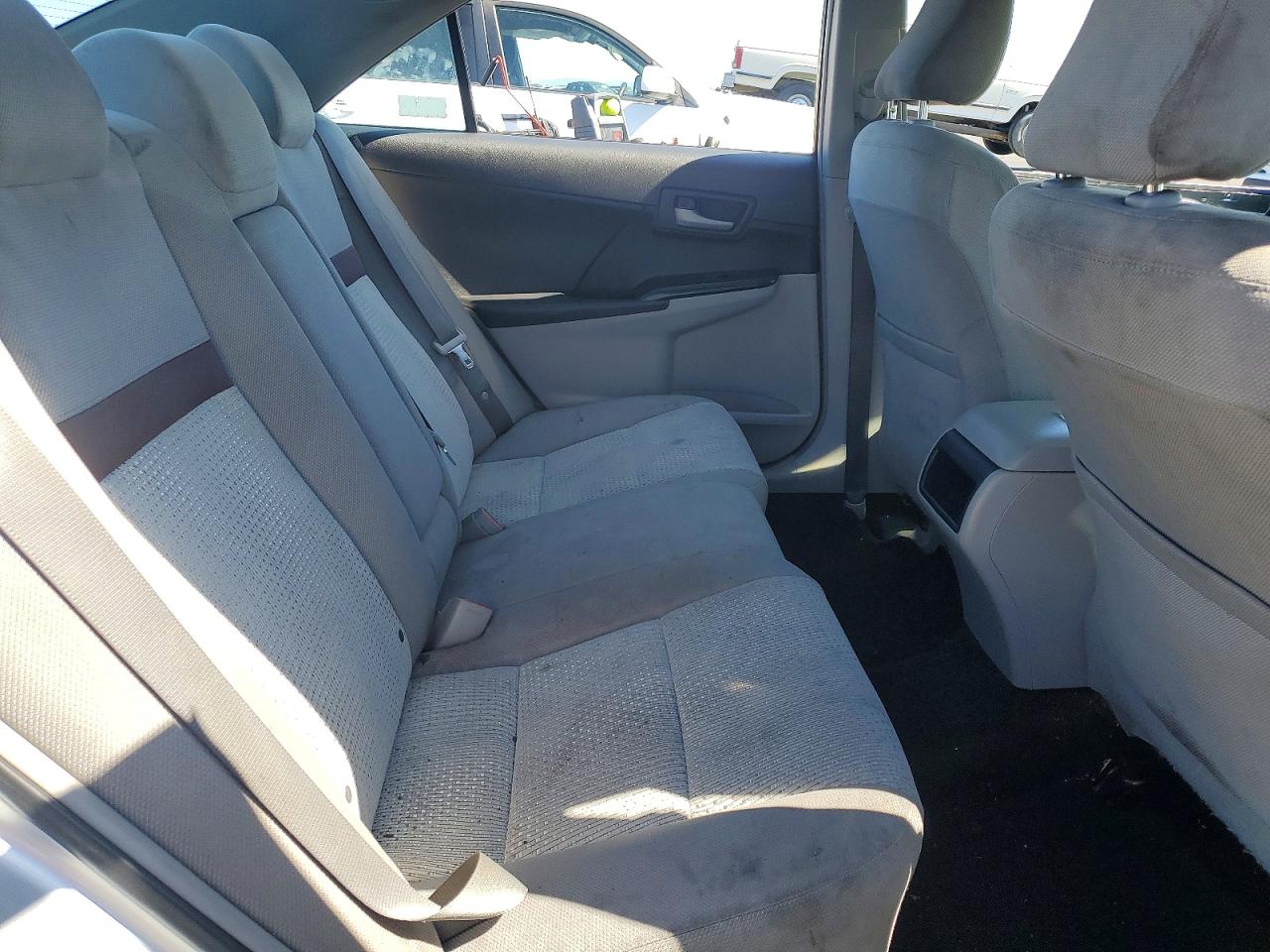 2012 TOYOTA CAMRY LE photo 10