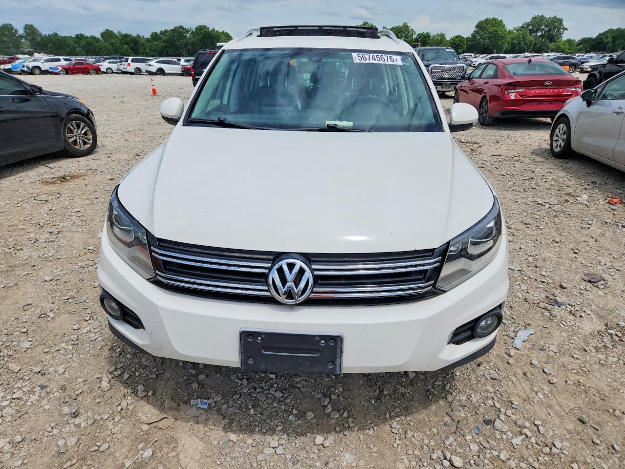 2012 VOLKSWAGEN TIGUAN S photo 13