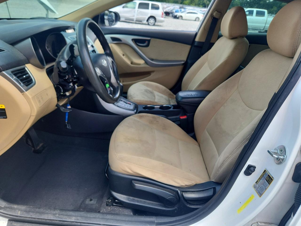 2013 HYUNDAI ELANTRA GLS photo 19