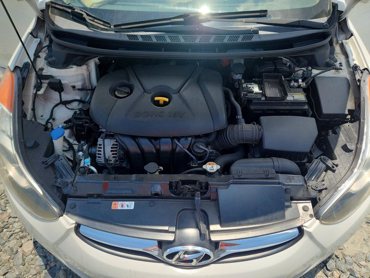 2013 HYUNDAI ELANTRA GLS photo 31