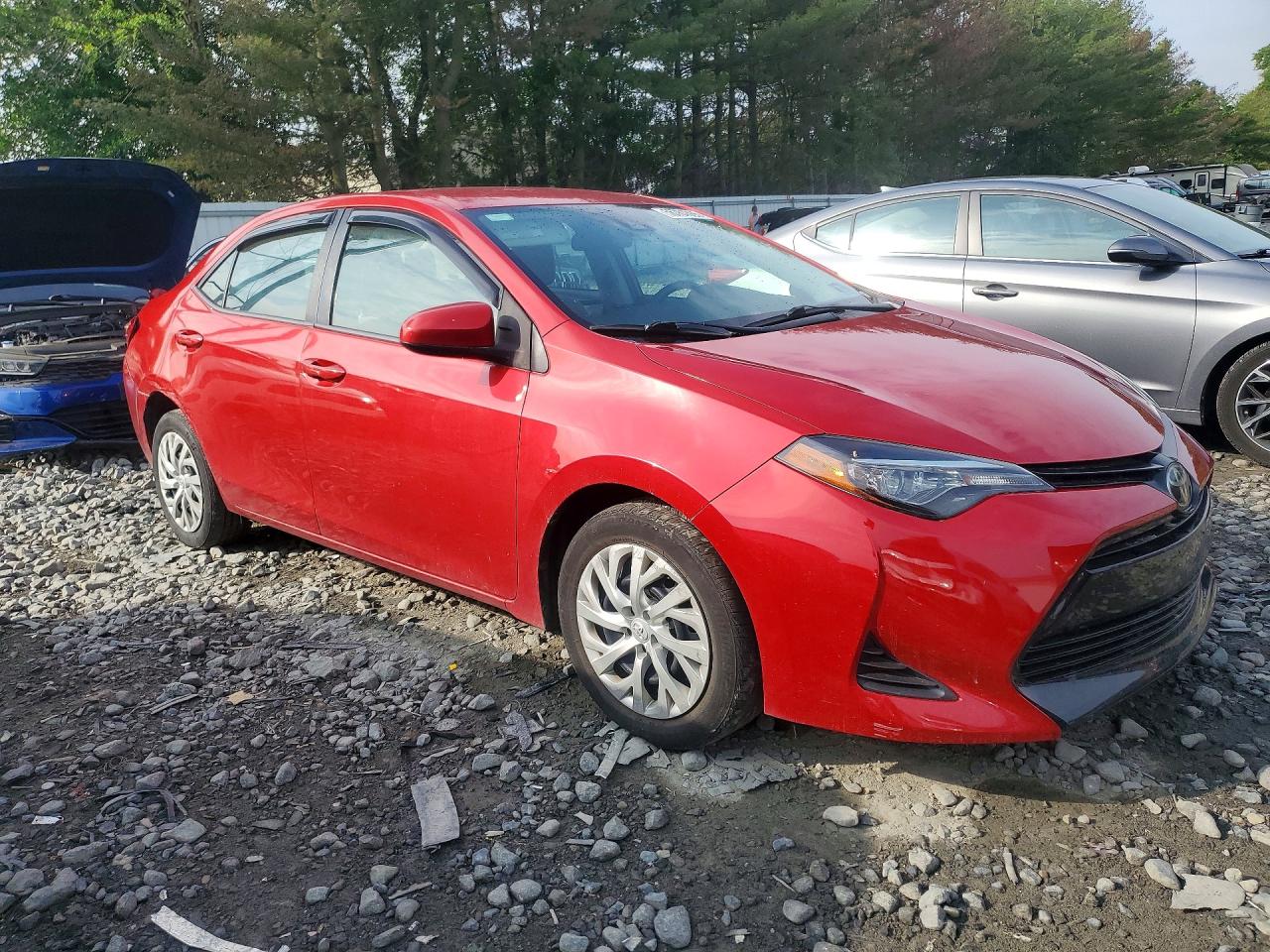 2019 TOYOTA COROLLA LE photo 4