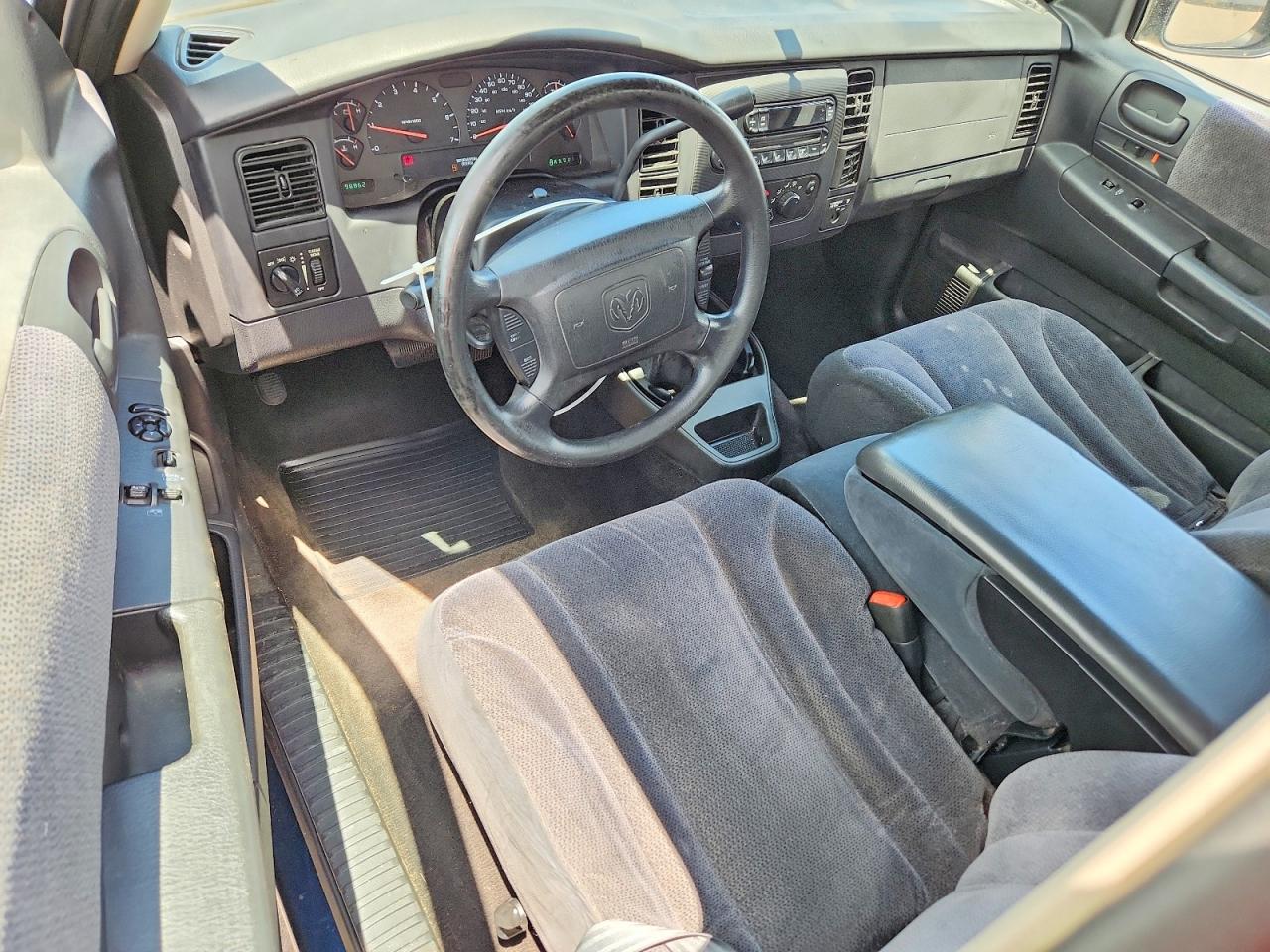 2004 DODGE DAKOTA SPORT photo 8