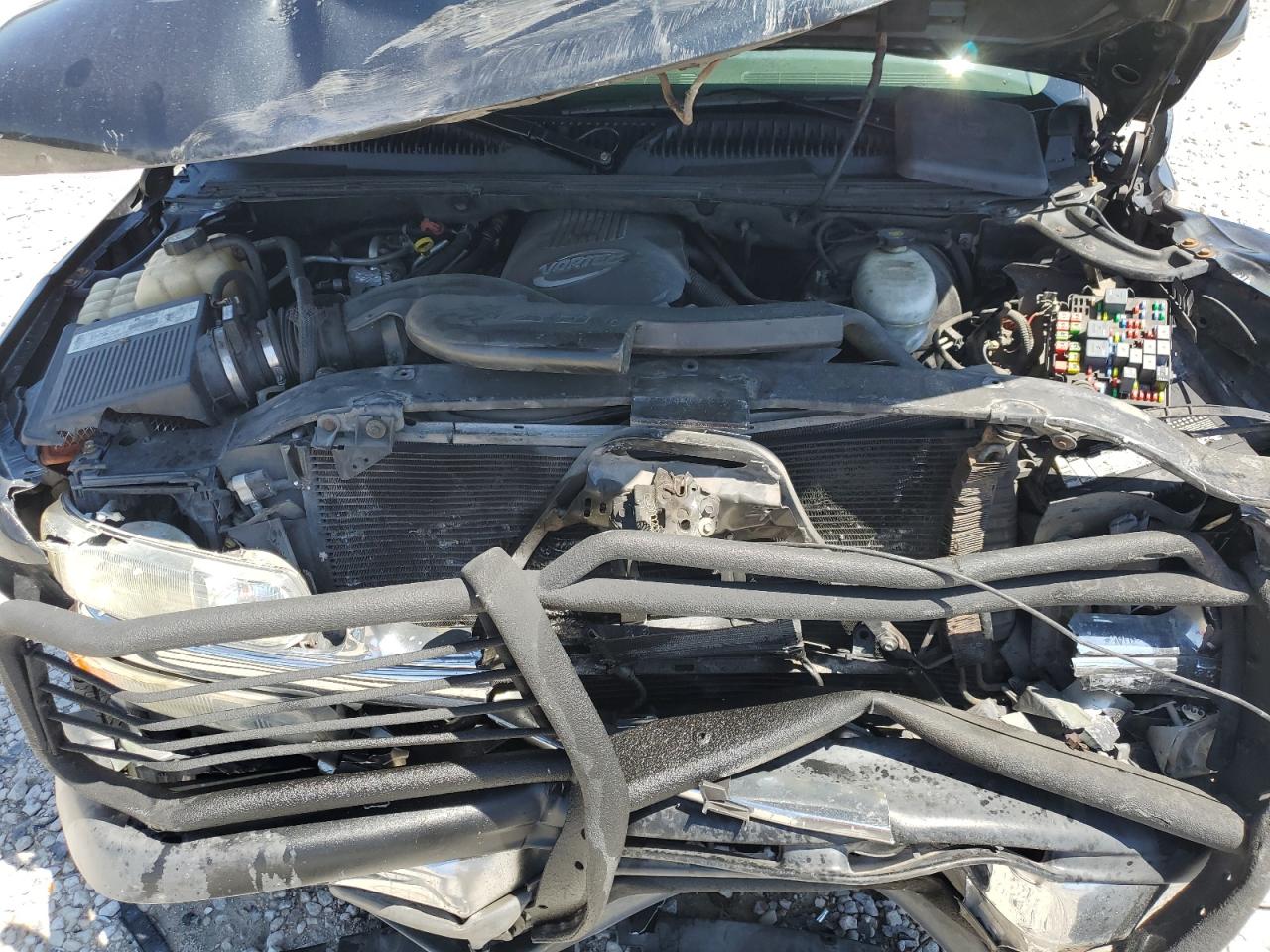 2003 CHEVROLET TAHOE C1500 photo 21