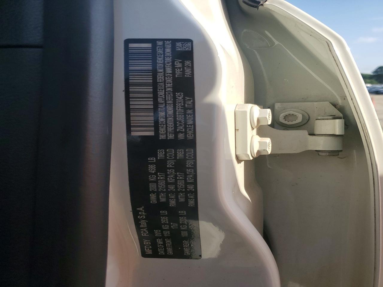 2015 JEEP RENEGADE LATITUDE photo 13