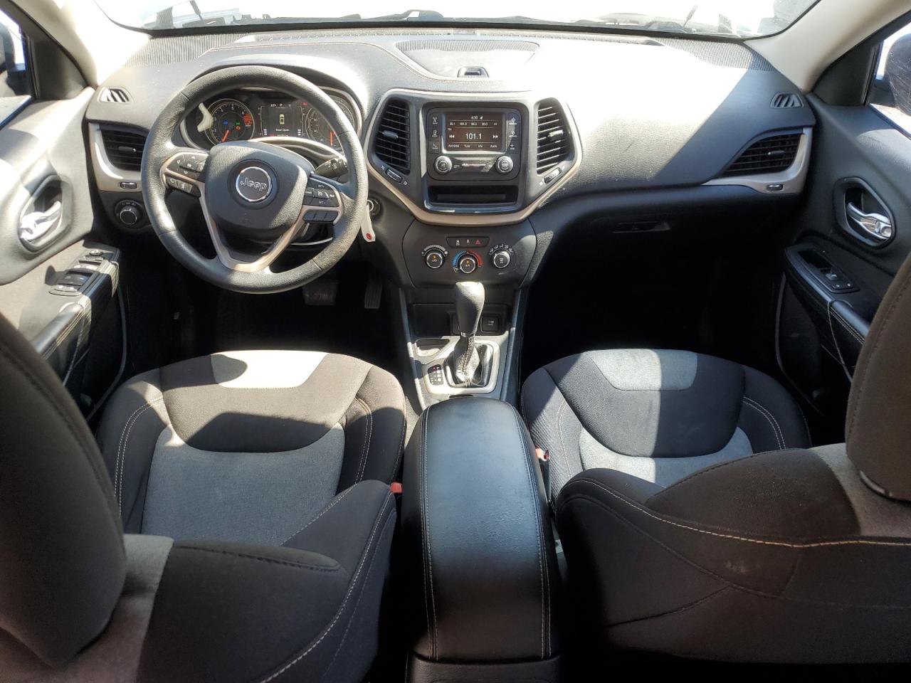 2016 JEEP CHEROKEE SPORT photo 15