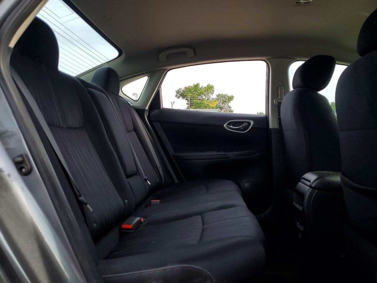 2018 NISSAN SENTRA SV photo 19