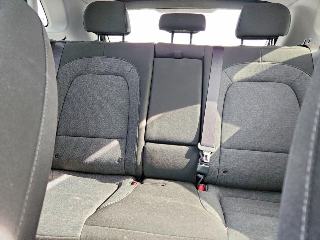 2022 HYUNDAI KONA SEL photo 19