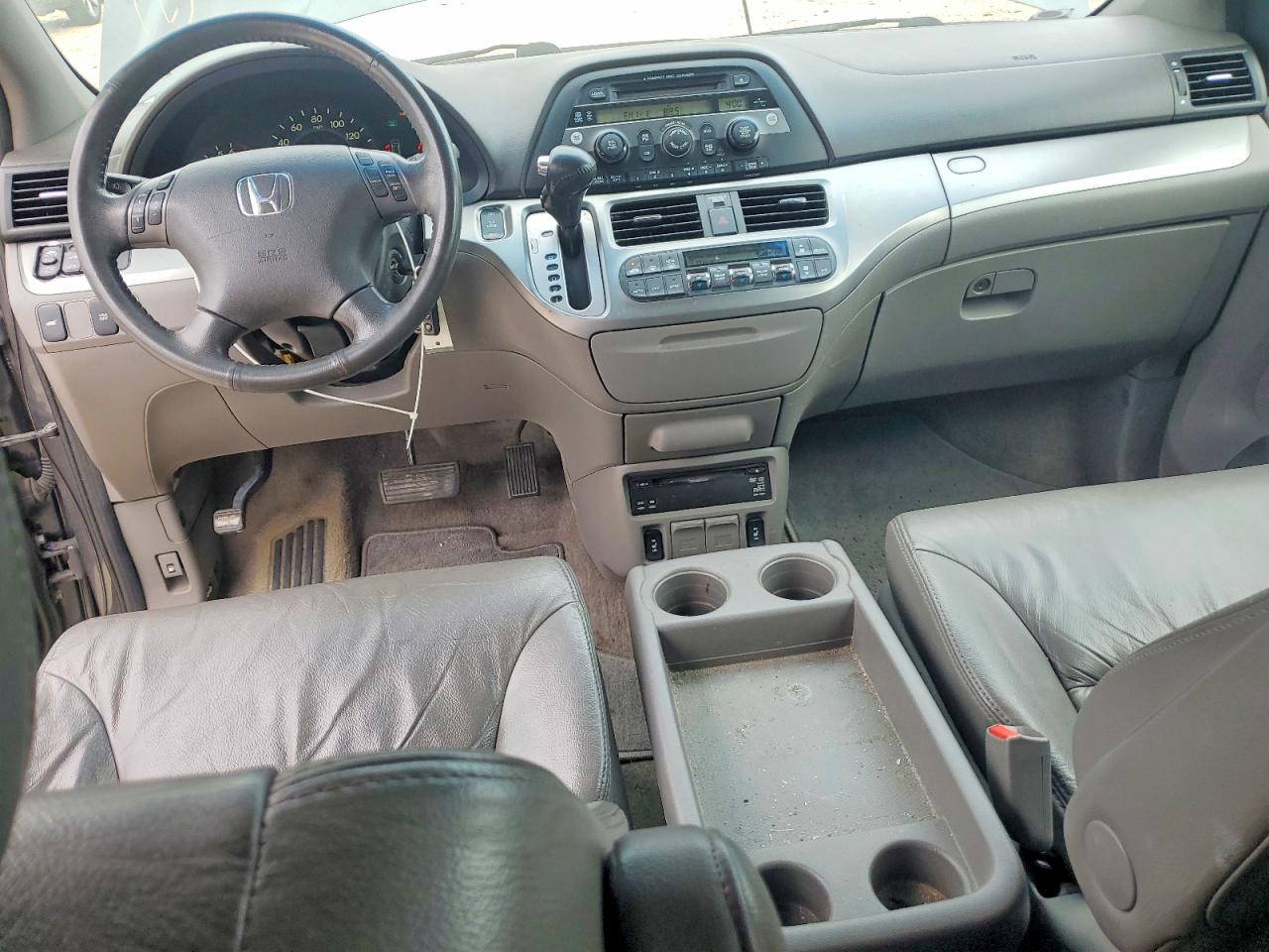 2010 HONDA ODYSSEY EXL photo 22