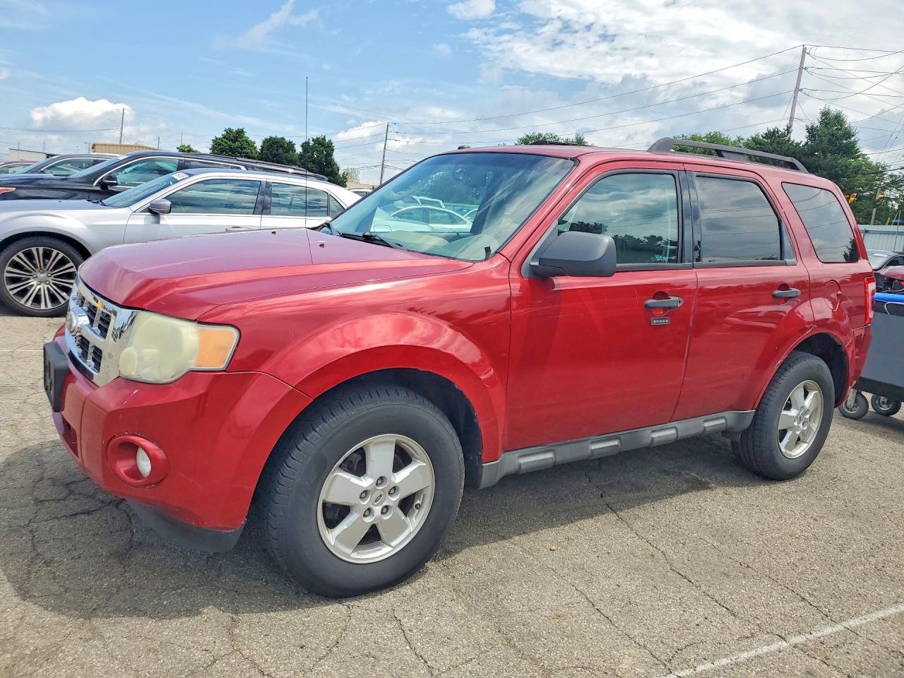 2010 FORD ESCAPE