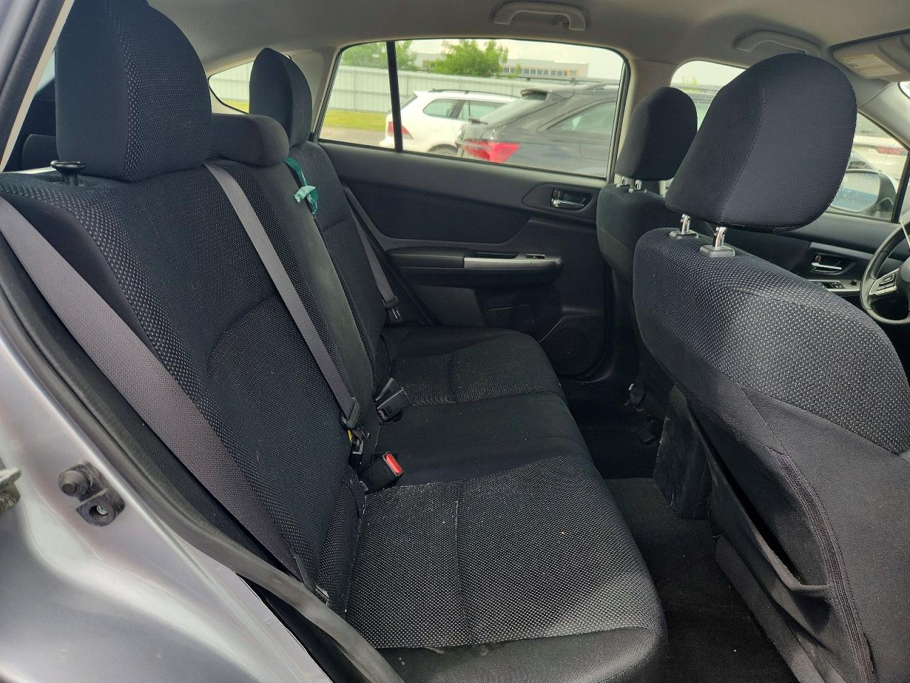 2015 SUBARU IMPREZA PREMIUM photo 28