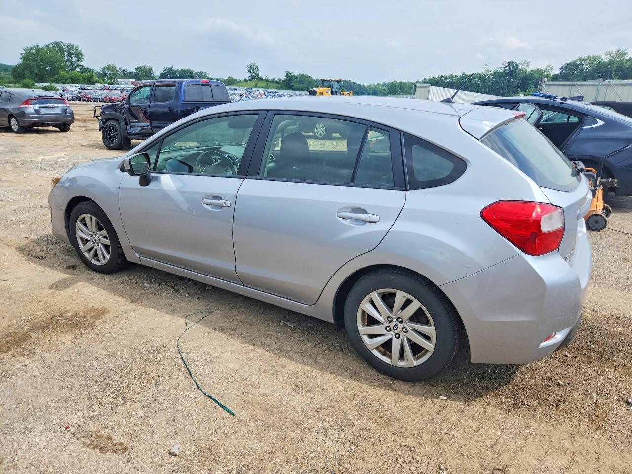 2015 SUBARU IMPREZA PREMIUM photo 4