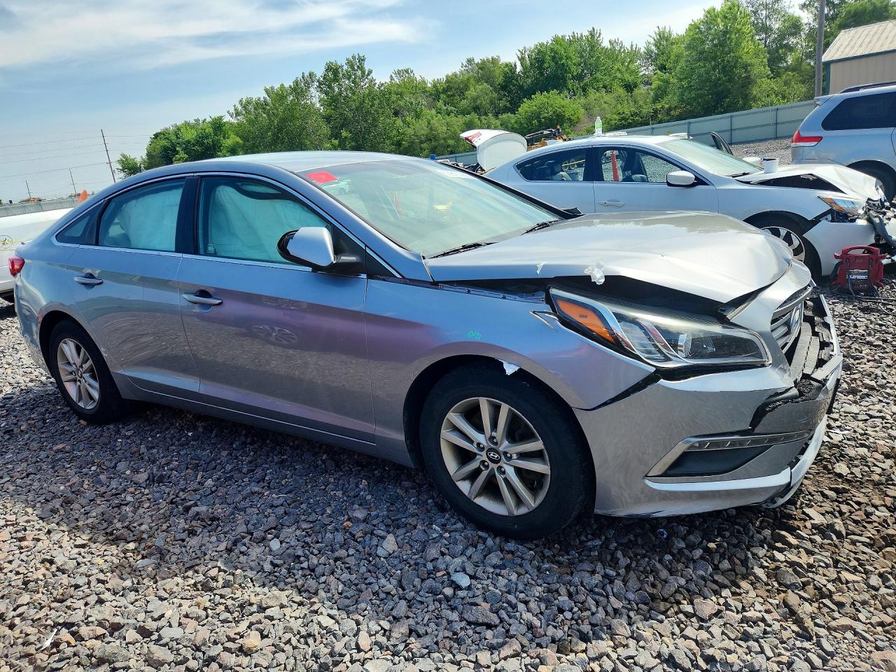 2015 HYUNDAI SONATA SE photo 7