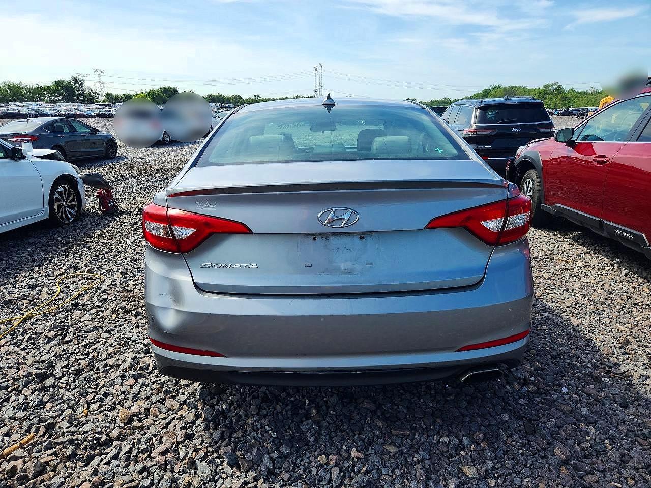 2015 HYUNDAI SONATA SE photo 11