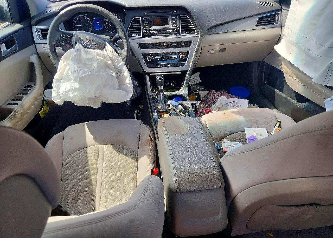 2015 HYUNDAI SONATA SE photo 15