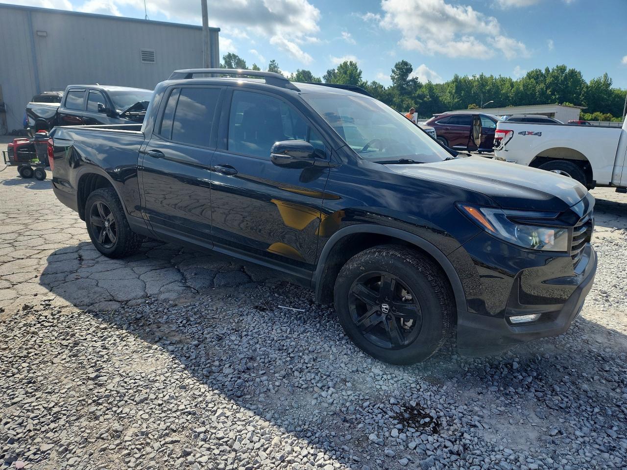 2022 HONDA RIDGELINE BLACK EDITION photo 10