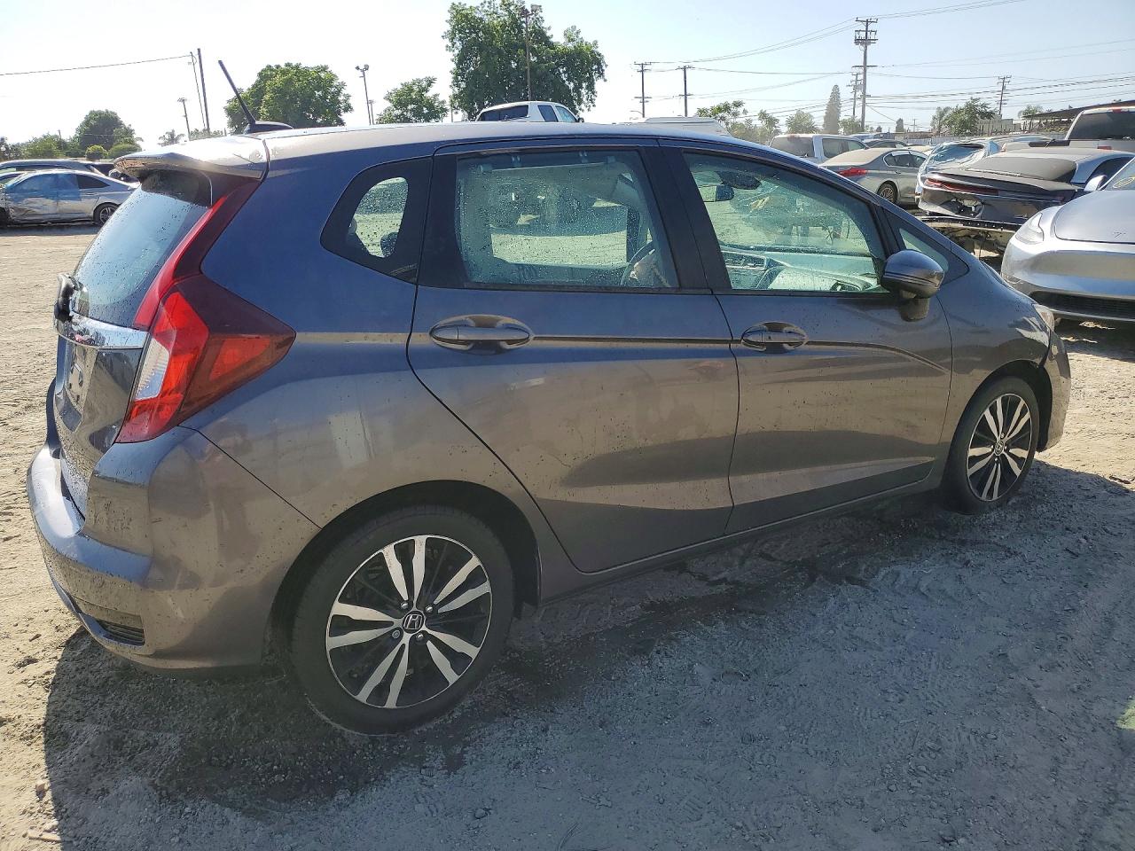 2018 HONDA FIT EX photo 3
