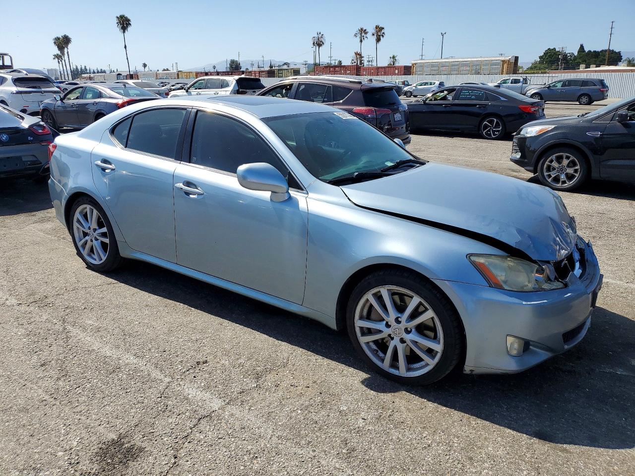 2006 LEXUS IS 350 photo 4