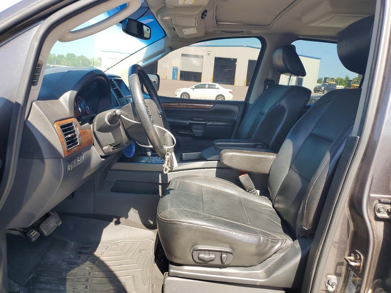 2012 NISSAN ARMADA SV photo 13