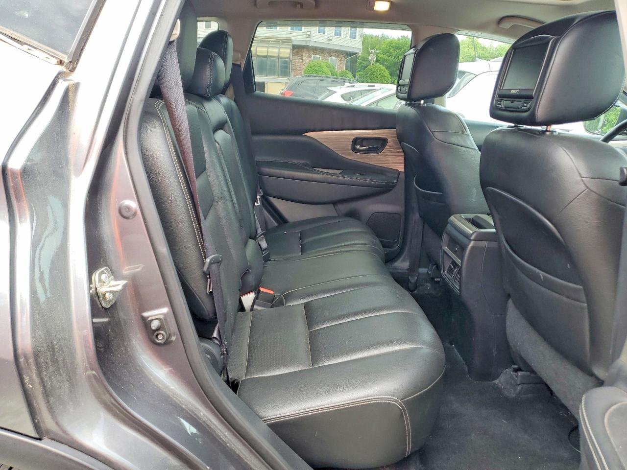 2017 NISSAN MURANO S photo 31