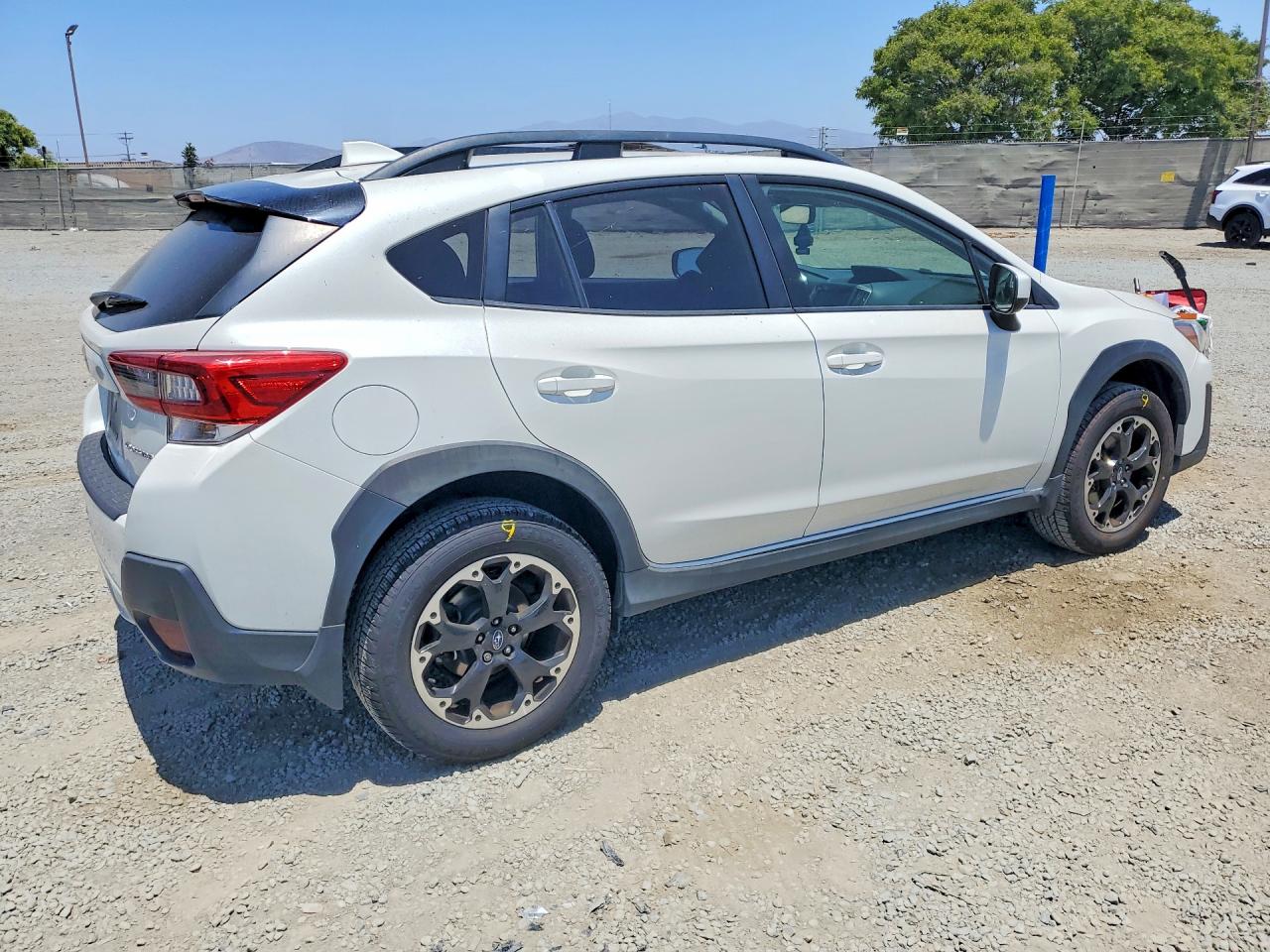 2021 SUBARU CROSSTREK PREMIUM photo 3