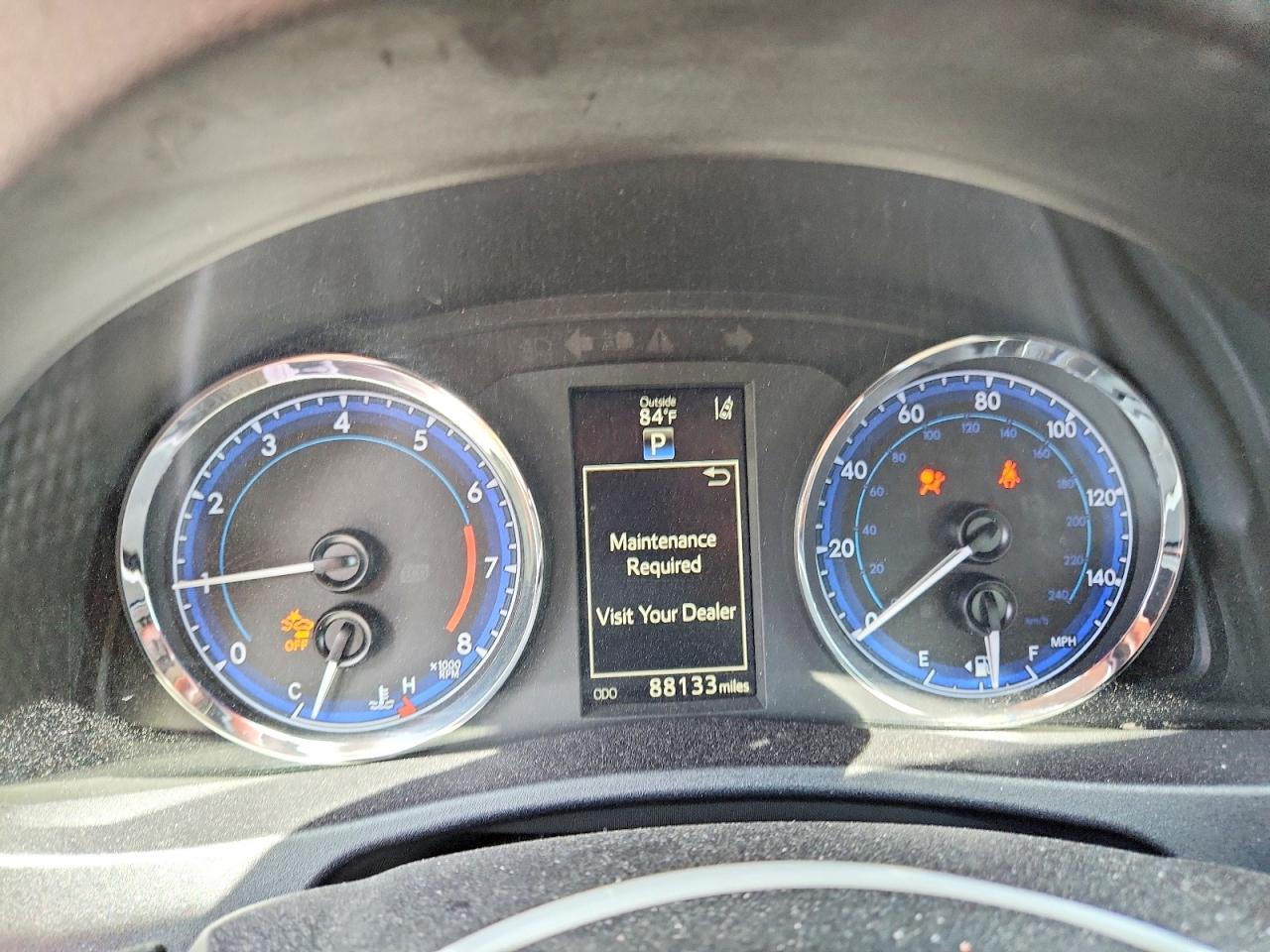 2018 TOYOTA COROLLA SE photo 9