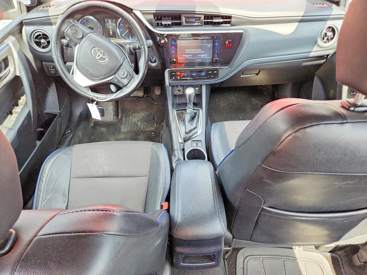 2018 TOYOTA COROLLA SE photo 8