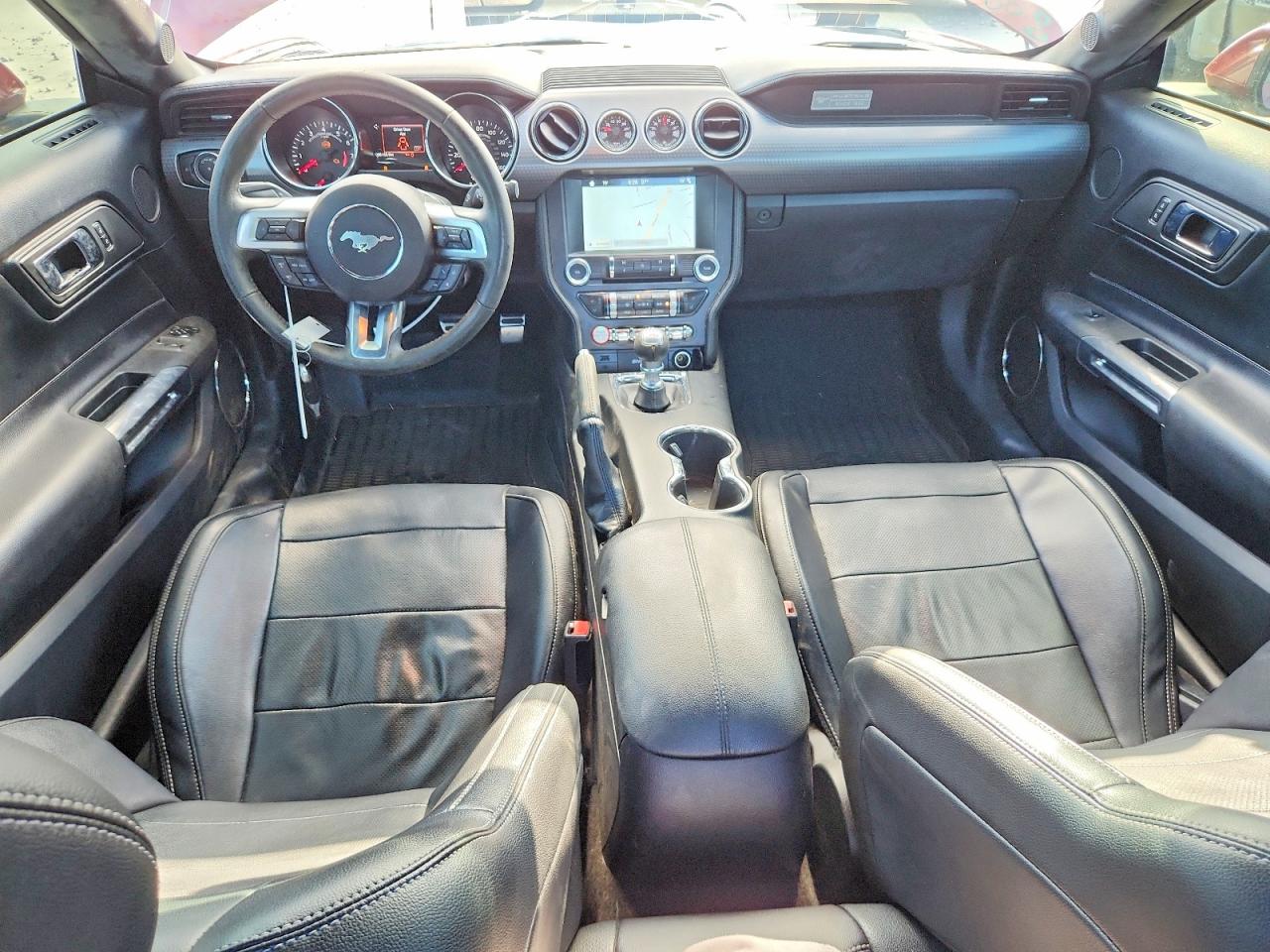 2016 FORD MUSTANG photo 15