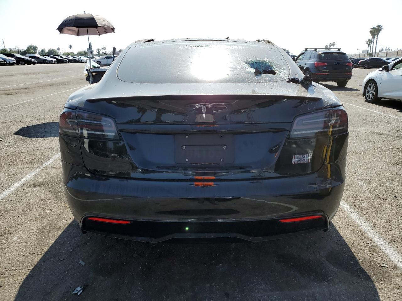 2022 TESLA MODEL S photo 16