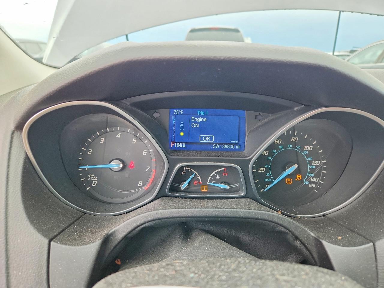 2014 FORD FOCUS SE photo 25