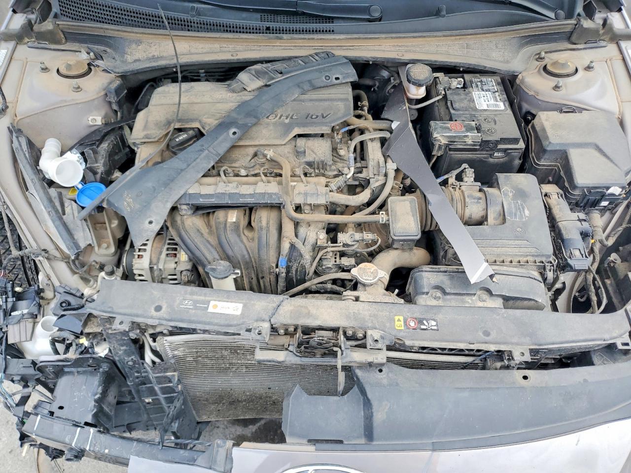 2023 HYUNDAI ELANTRA SEL photo 31