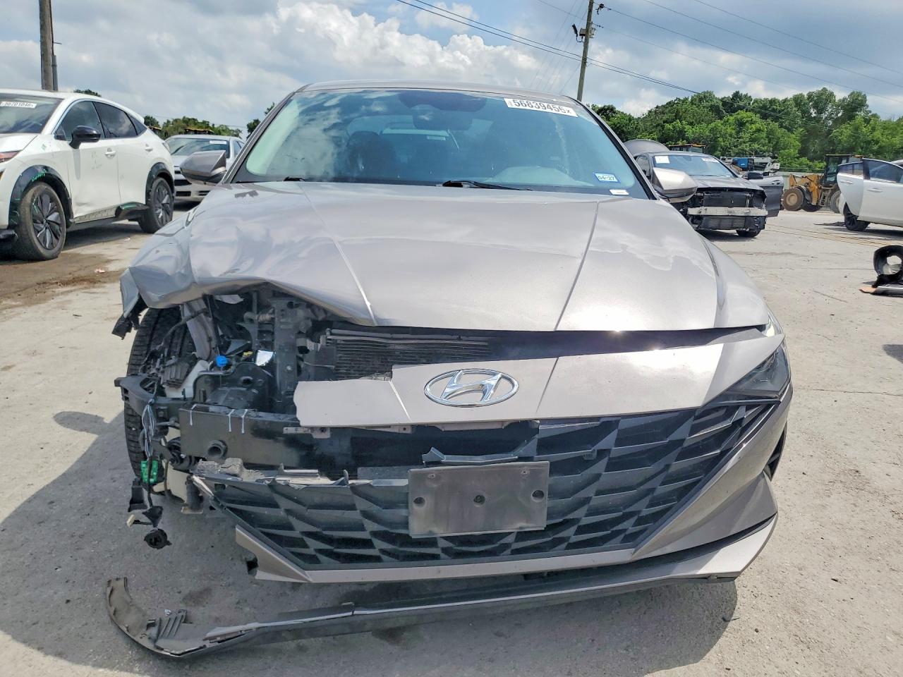 2023 HYUNDAI ELANTRA SEL photo 13