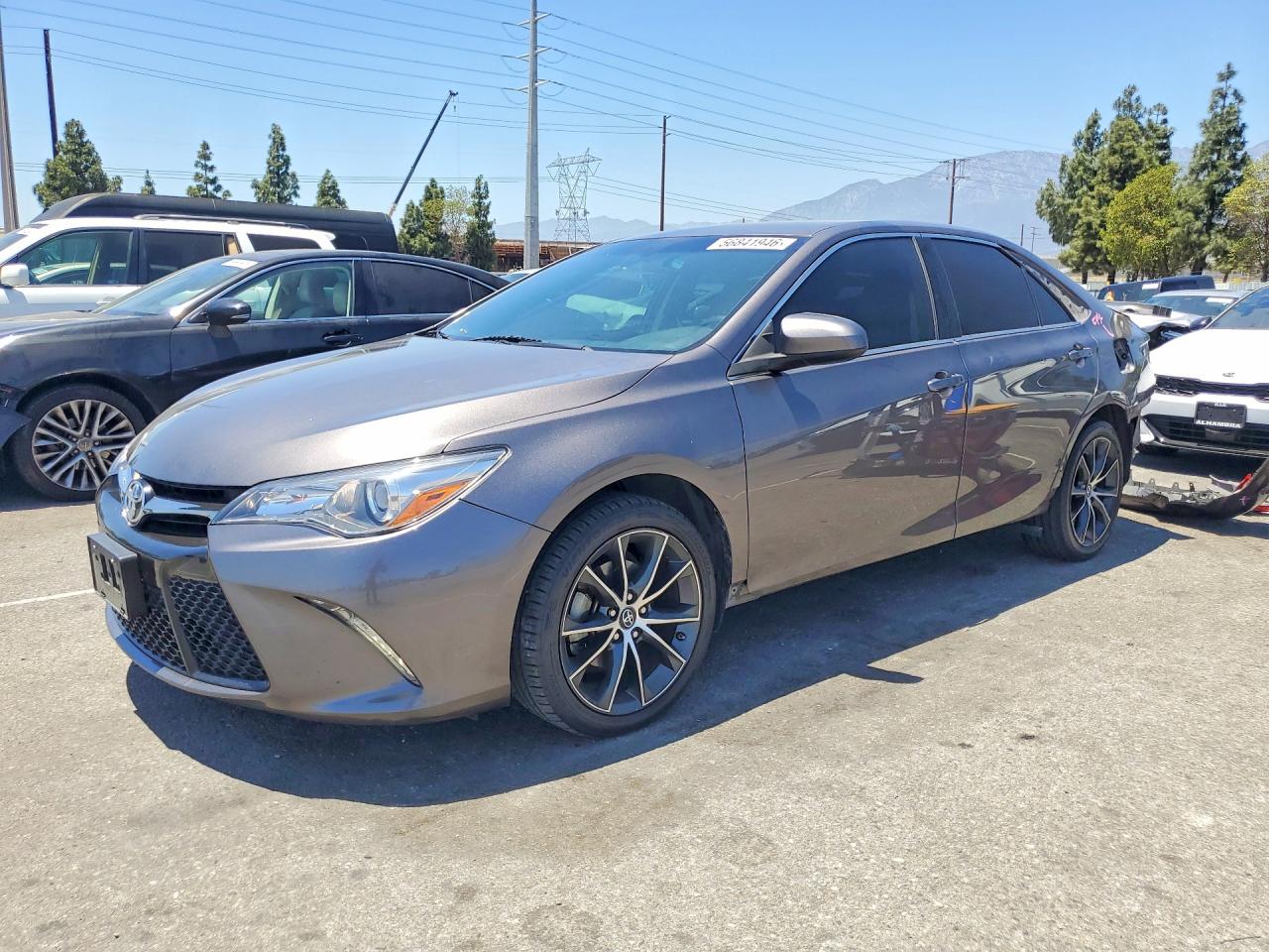 2017 TOYOTA CAMRY