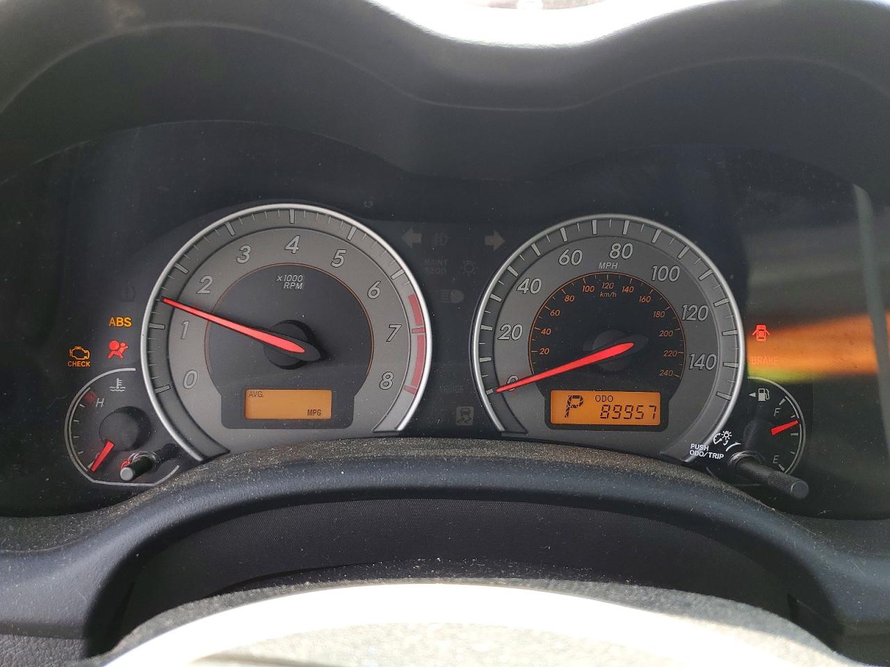 2010 TOYOTA COROLLA S photo 9