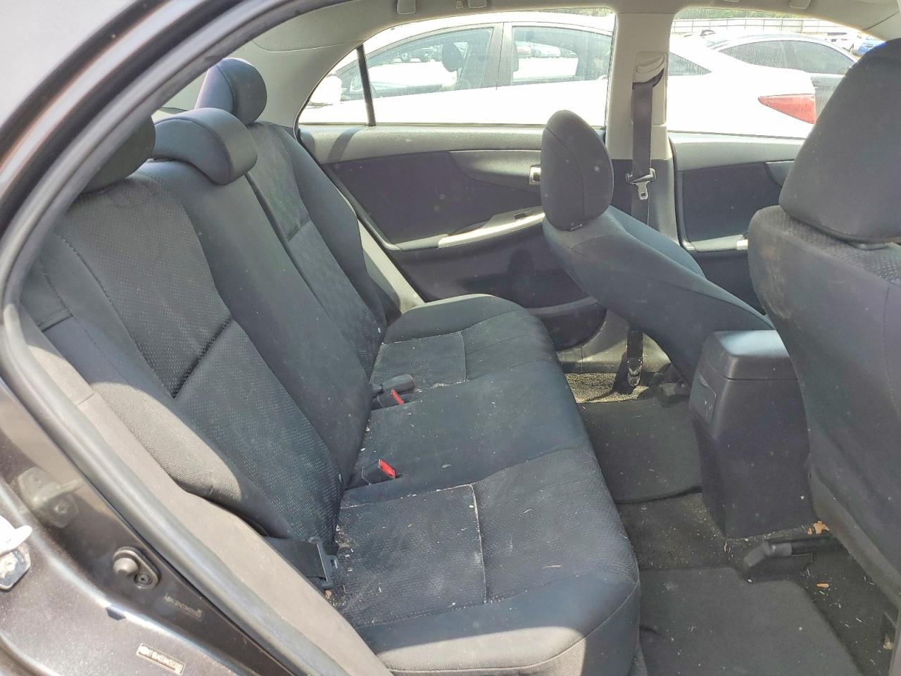 2010 TOYOTA COROLLA S photo 10