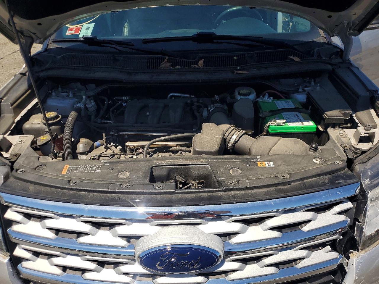 2019 FORD EXPLORER XLT photo 12