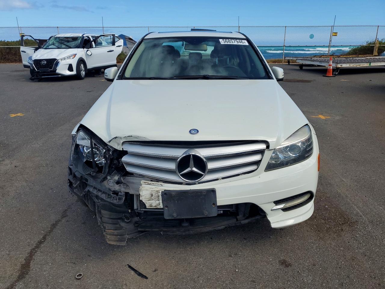 2011 MERCEDES-BENZ C 300 photo 5