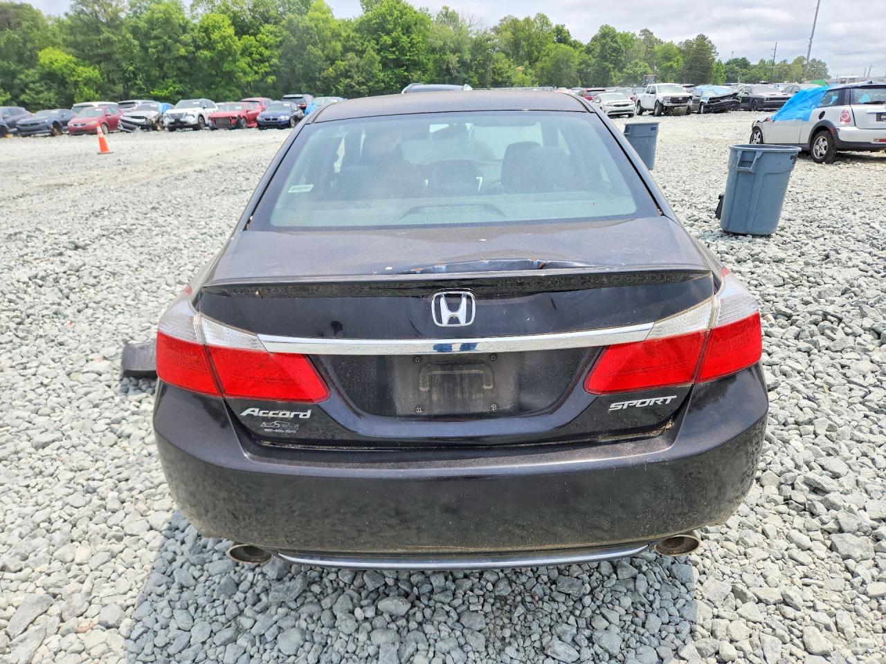 2013 HONDA ACCORD SPORT photo 16