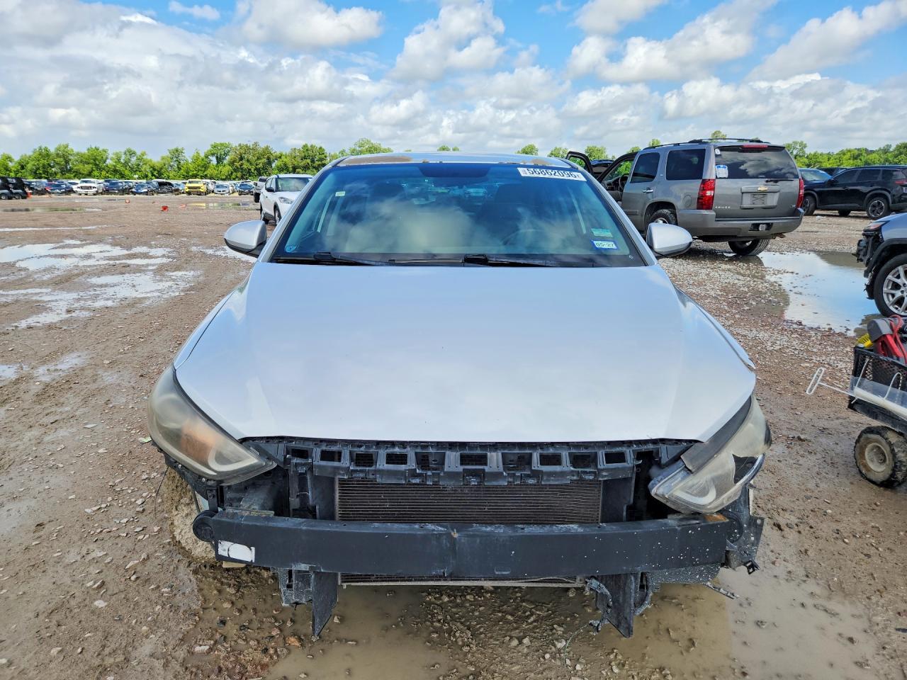 2017 HYUNDAI ELANTRA SE photo 9