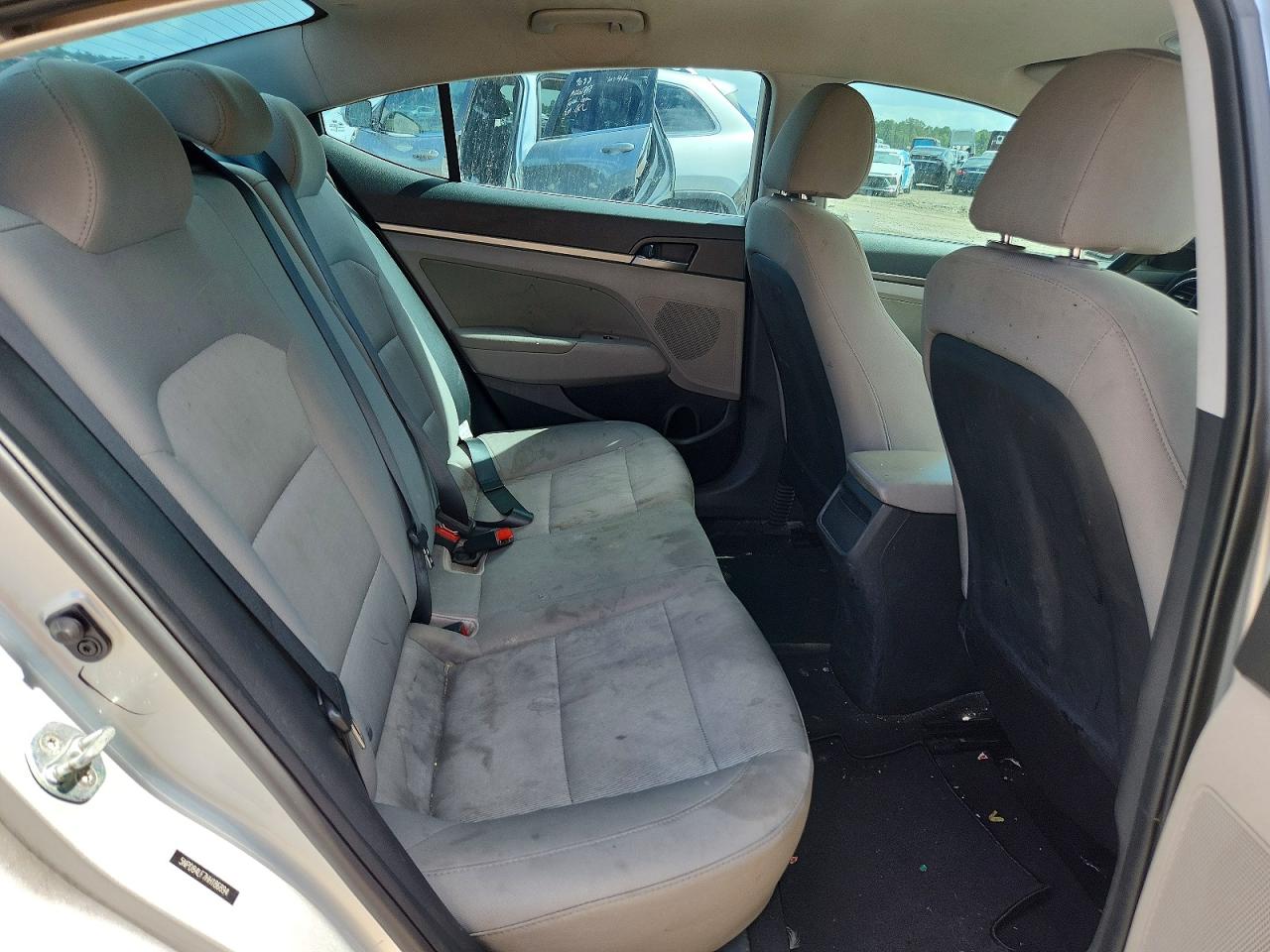2017 HYUNDAI ELANTRA SE photo 19