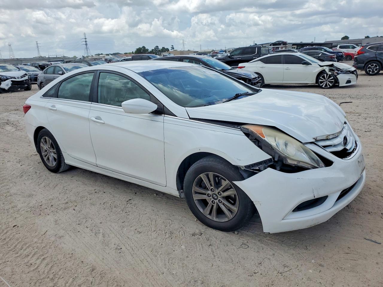 2011 HYUNDAI SONATA GLS photo 7
