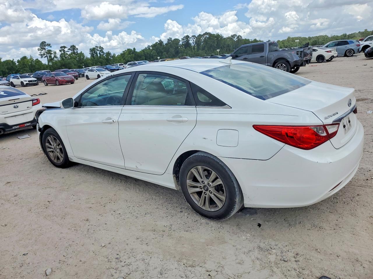 2011 HYUNDAI SONATA GLS photo 3