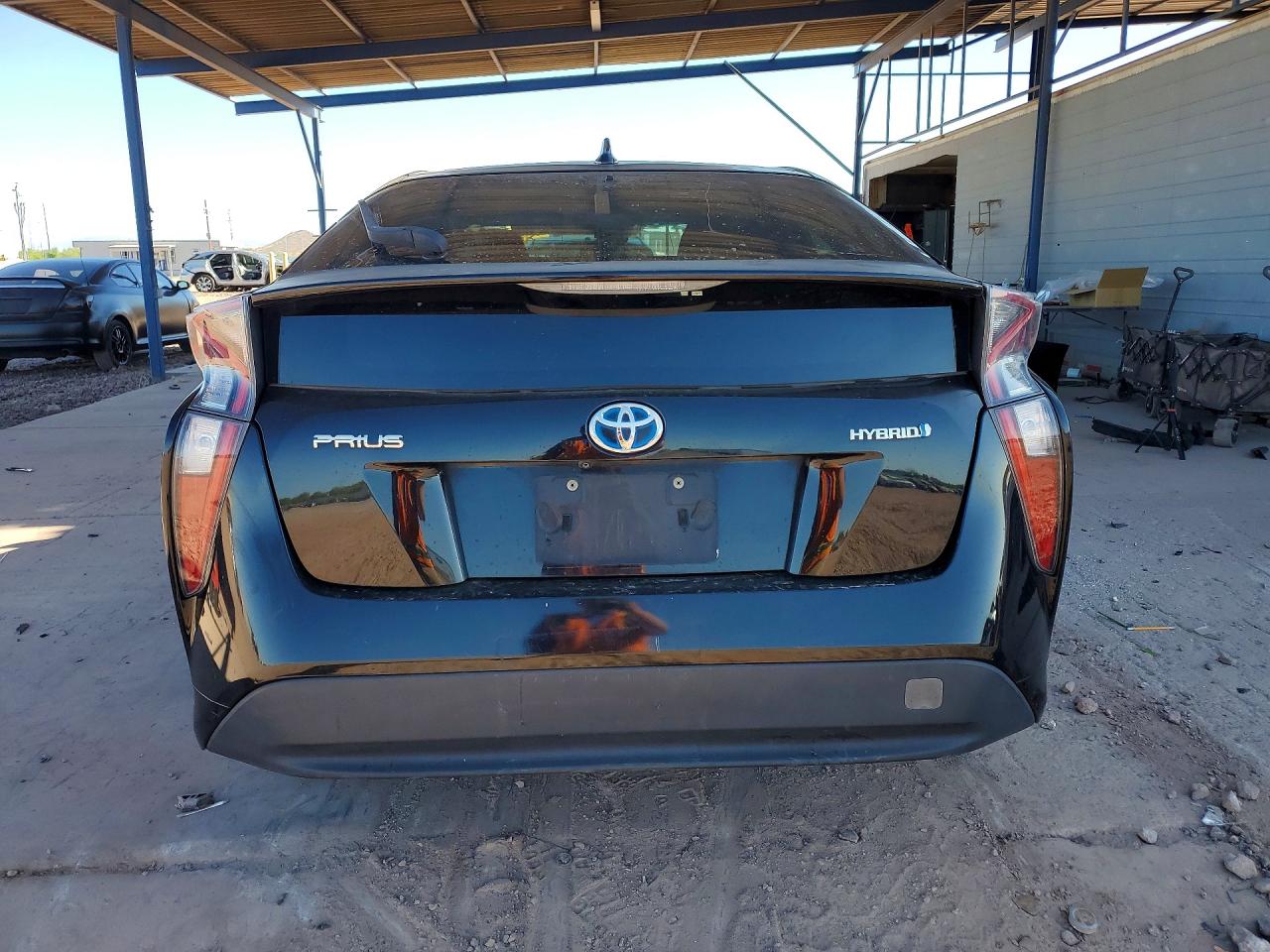 2016 TOYOTA PRIUS TWO photo 11