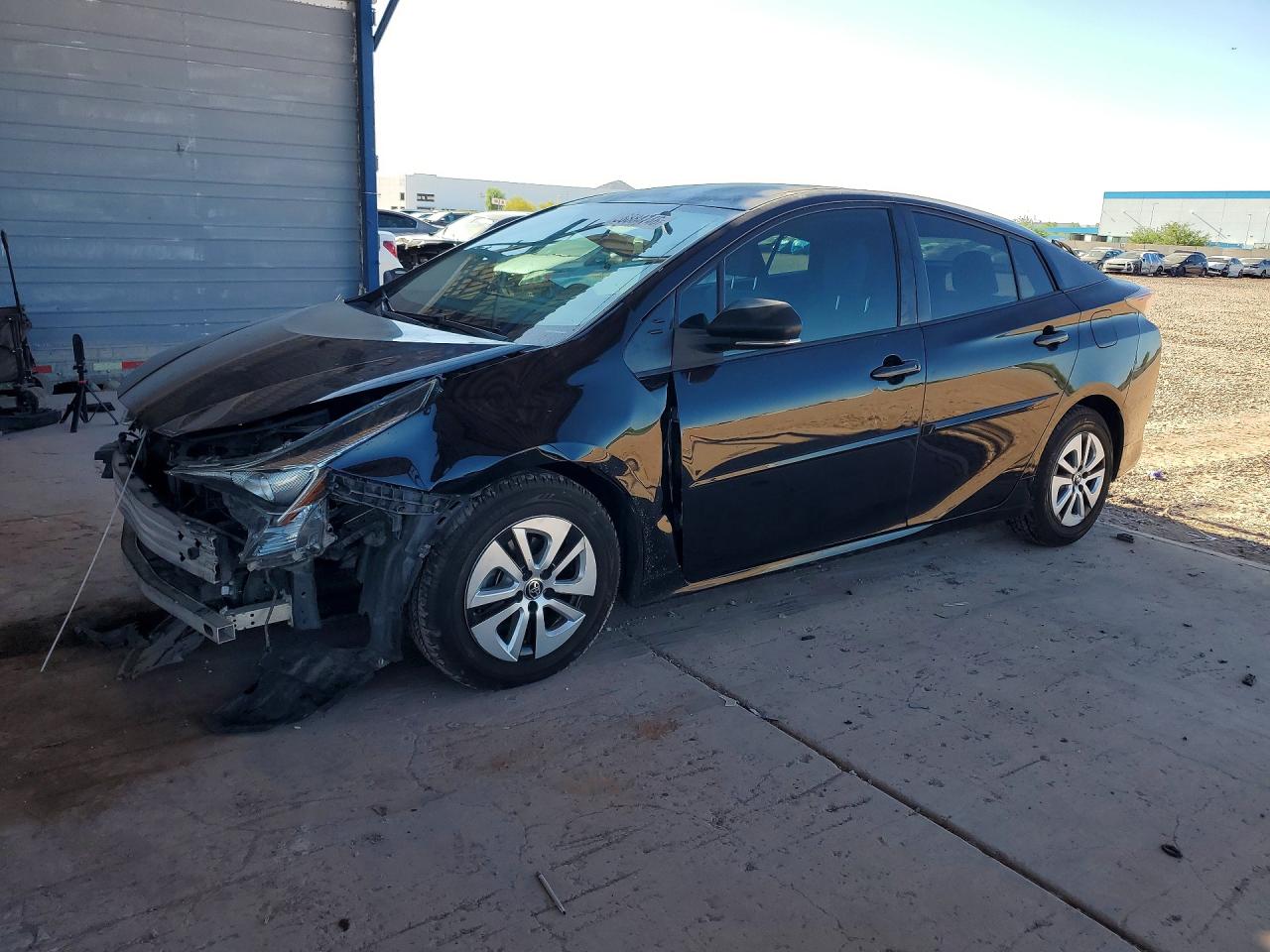 2016 TOYOTA PRIUS