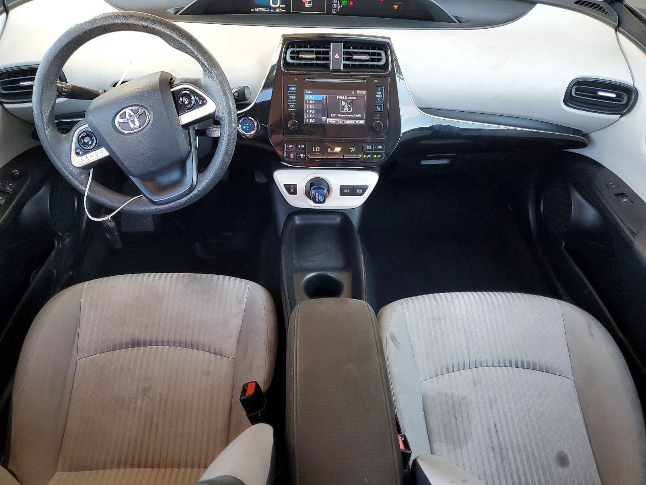 2016 TOYOTA PRIUS TWO photo 15